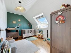 BREST : charmante maison non mitoyenne avec garage sous-sol, pergola et jardin clos